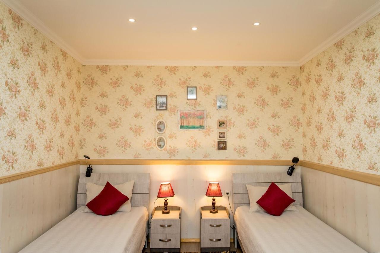 טביליסי Lovely Apartment מראה חיצוני תמונה